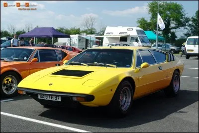 Quel est le nom de cette Lamborghini ?