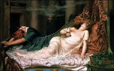 Si l'on ne prend pas en compte les mammouths nains, est-ce vrai que le mort de Cléopâtre est plus proche de la sortie des premiers téléphones que de la disparition des mammouths ?