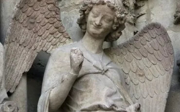 Quiz Sculpture