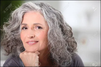 Alors pour commencer, la femme qui a vécu le plus longtemps au monde a vécu ....... de 115 ans.