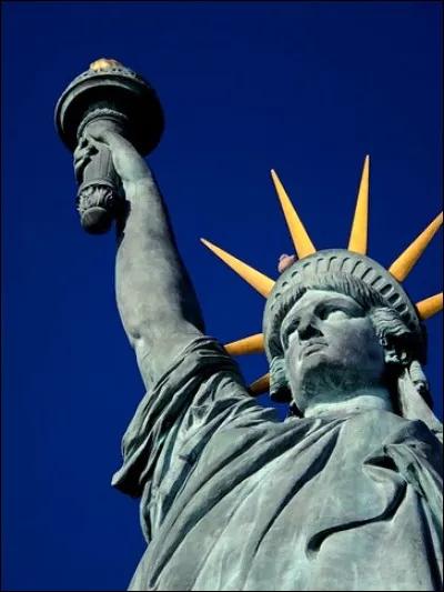 Quelle est la raison de la création de cette fameuse statue par la France ?