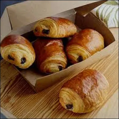 Qui a chanté "Le petit pain au chocolat" en 1969 ?