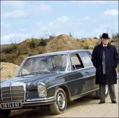 Cette mercds est la voiture de la famille mafieuse dirige par le patriarche Vittorio Manalese ... .